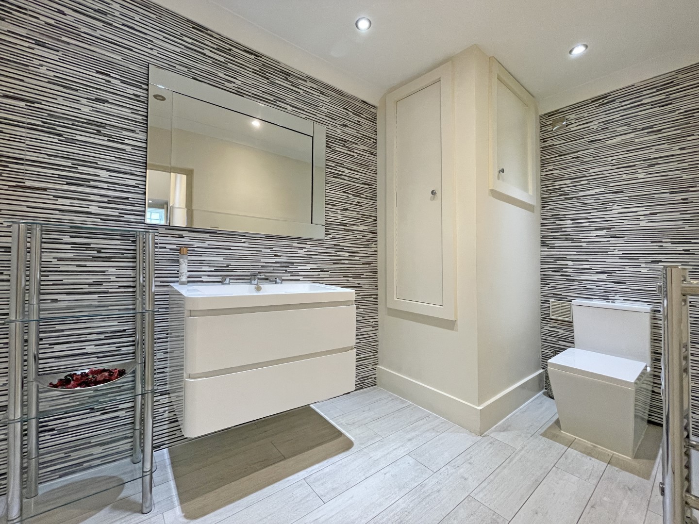 30 & 30a High Street, Ewell Village, Epsom, Surrey, KT17 1RW