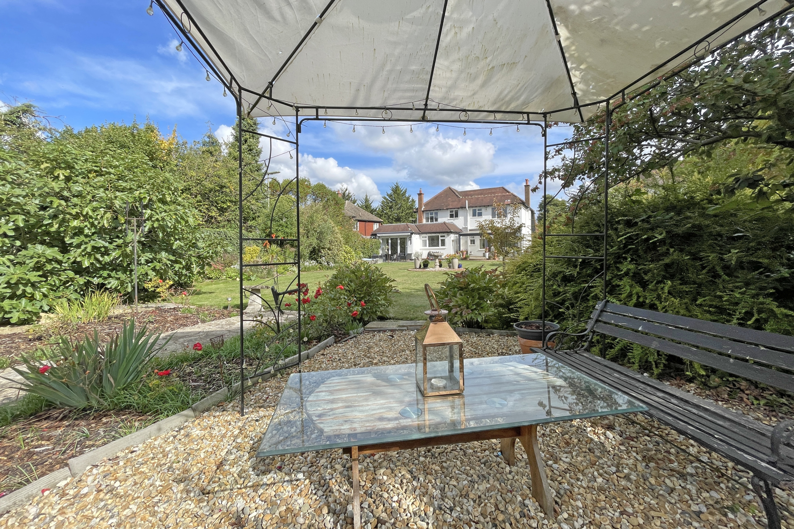 The Green, Ewell Downs, Epsom, Surrey, KT17 3JX