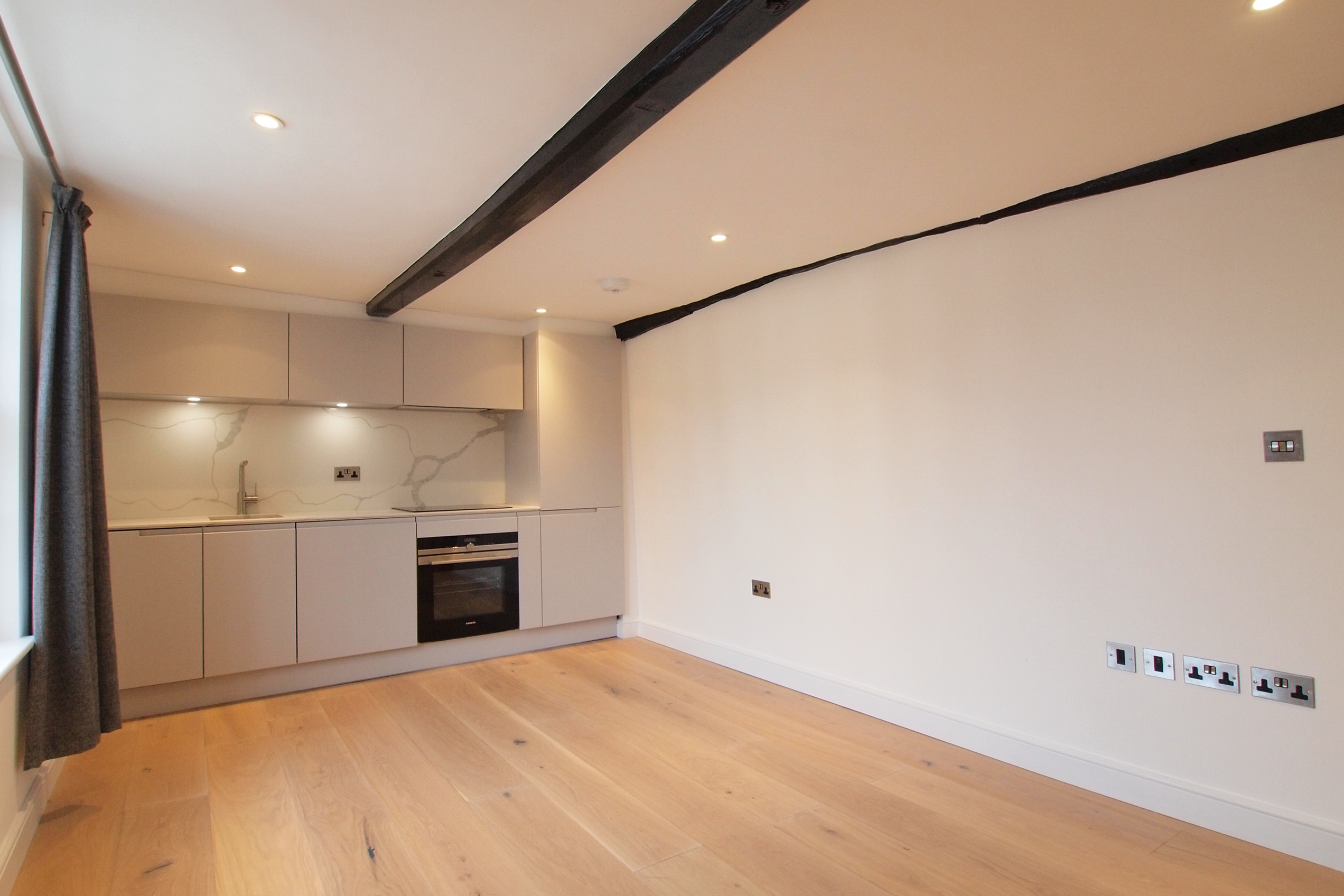 High Street, Ewell, KT17