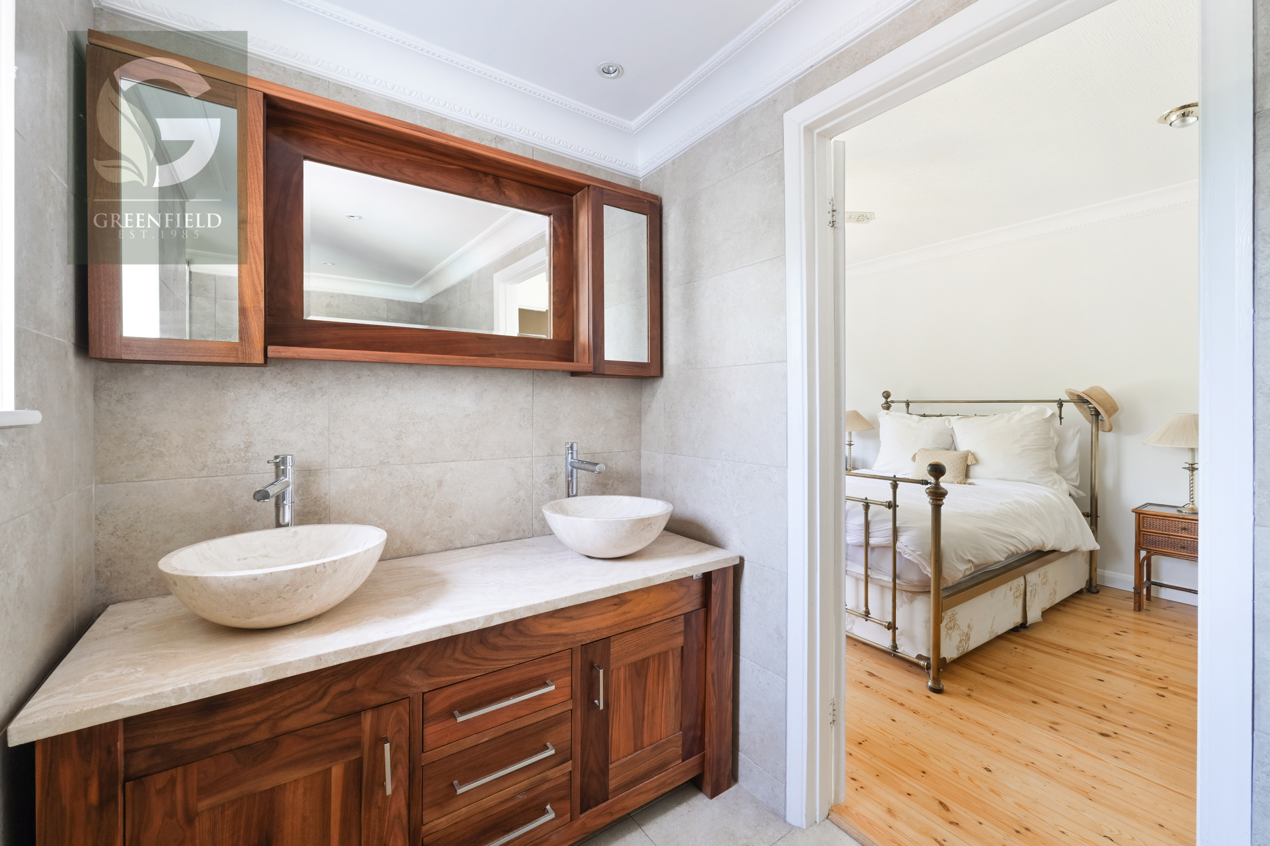 Ewell Downs Road, Ewell, Epsom, Surrey, KT17 3BU