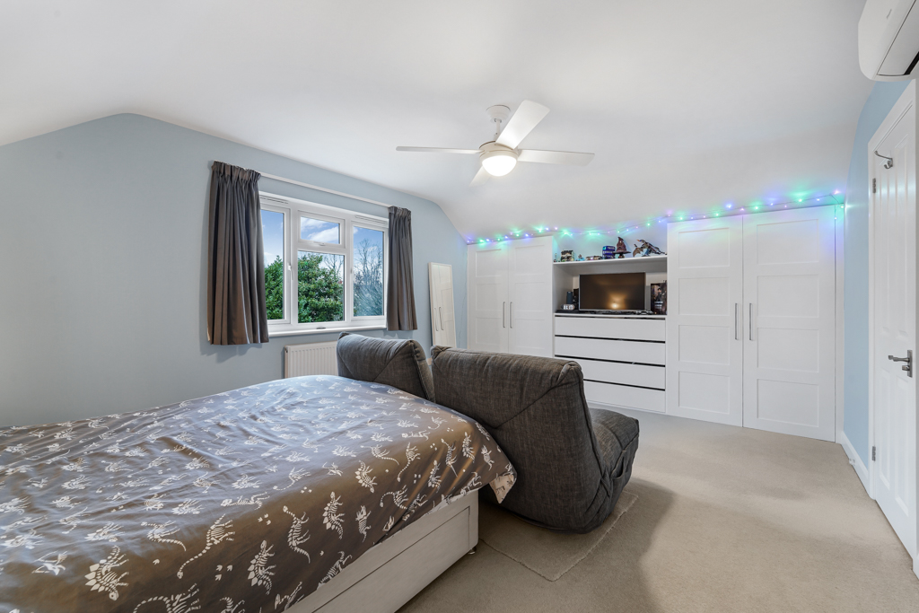 Corbet Road, Ewell Village, Epsom, Surrey, KT17 1NF