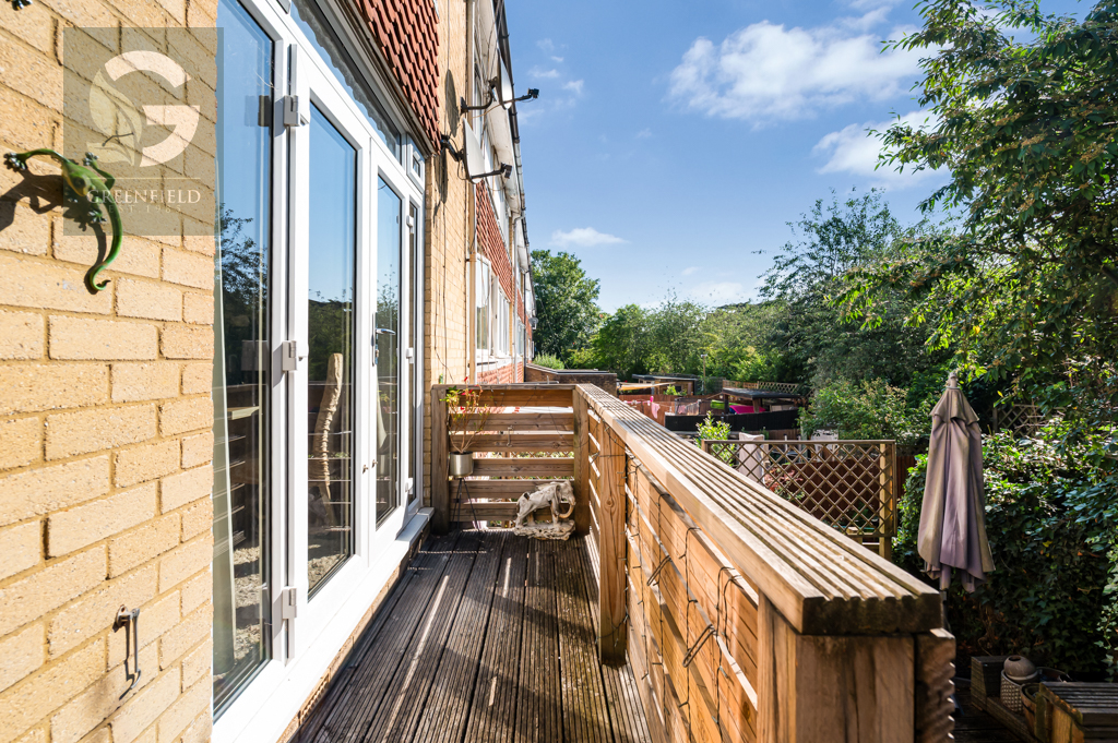 Hazel Mead, Epsom, KT17
