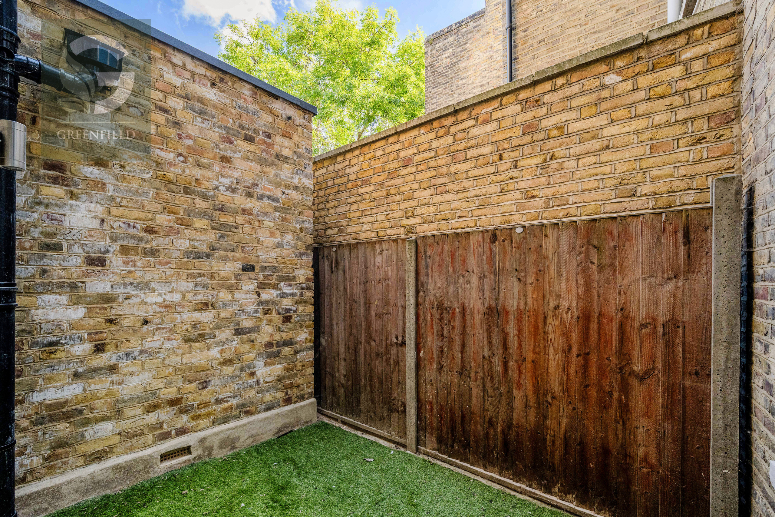 Leopold Road, London, SW19