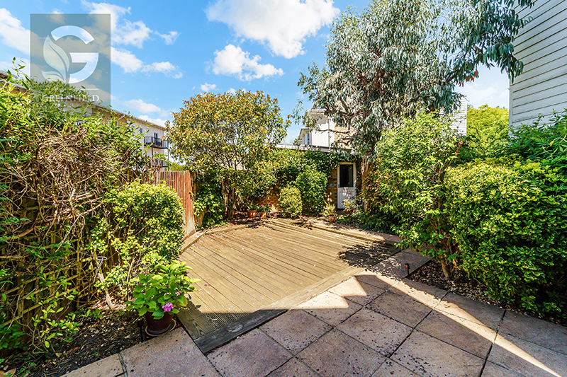 Revere Way, Epsom, KT19