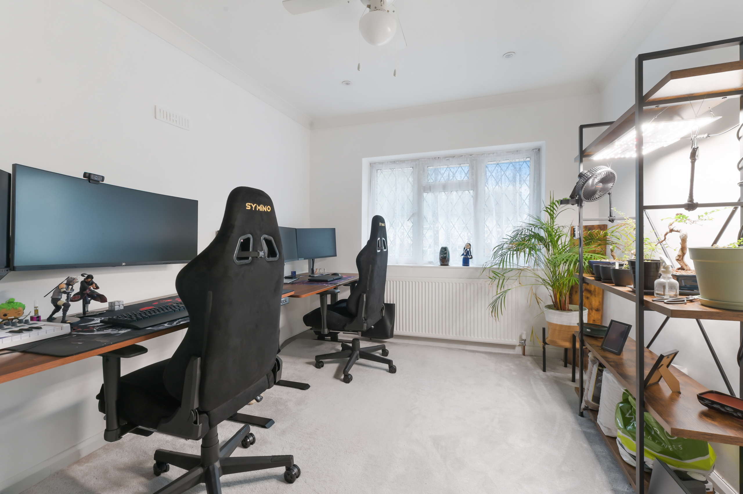 Reynolds Avenue, Chessington, KT9