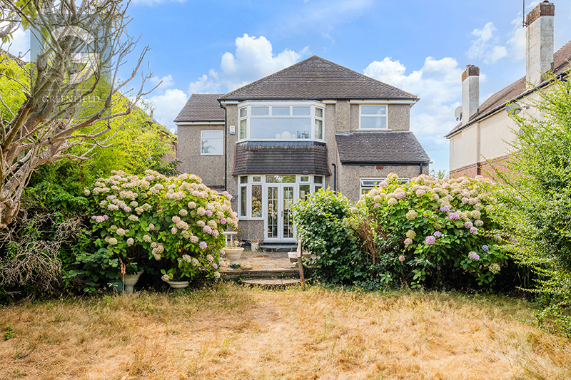 Seymour Avenue, East Ewell, Epsom, Surrey, KT17 2RS