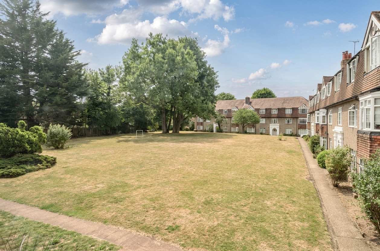 Kingston Road, Epsom, KT17
