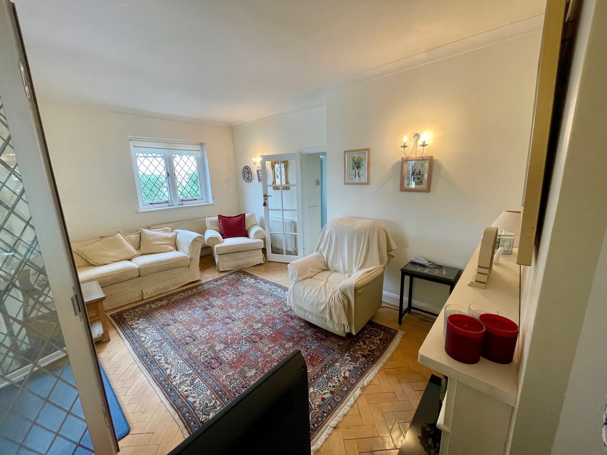 Lakehurst Road, Ewell Court, Epsom, Surrey, KT19 0EL